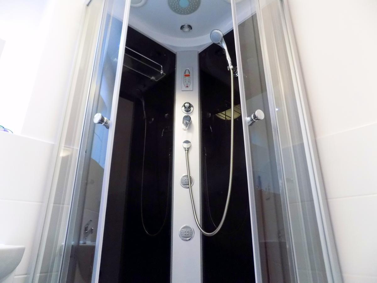 City Central Hostel Swidnicka 브로츠와프 외부 사진