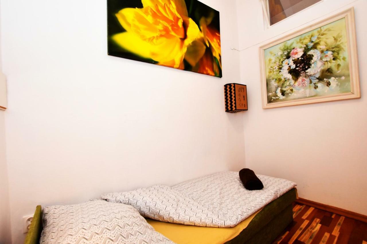 City Central Hostel Swidnicka 브로츠와프 외부 사진