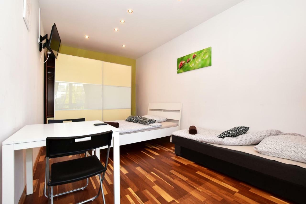 City Central Hostel Swidnicka 브로츠와프 외부 사진