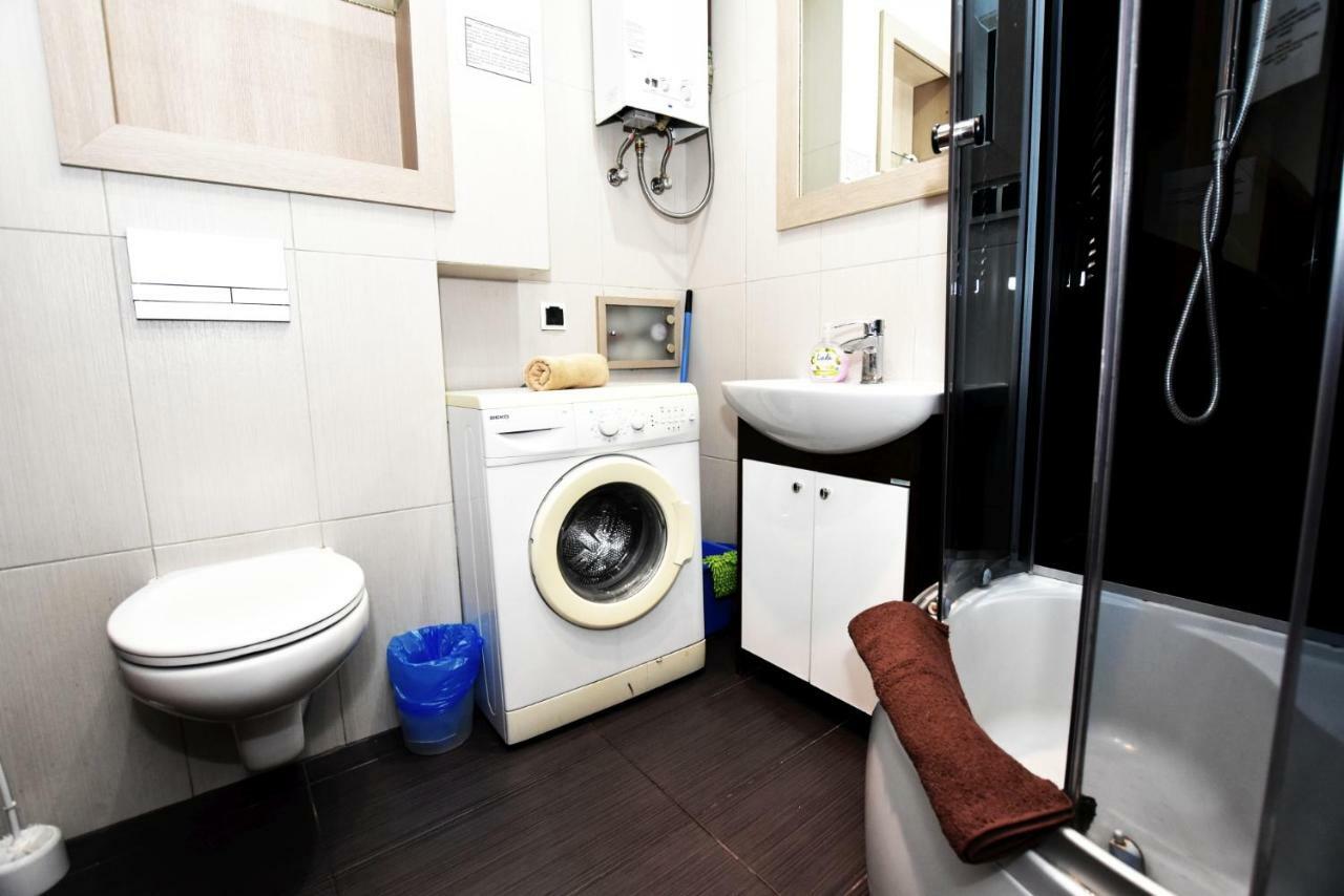 City Central Hostel Swidnicka 브로츠와프 외부 사진